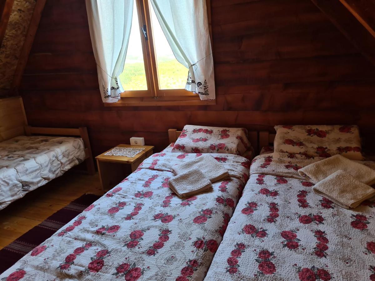 Markove Kolibe 1, Uvac,Vecaa Sjenica Extérieur photo