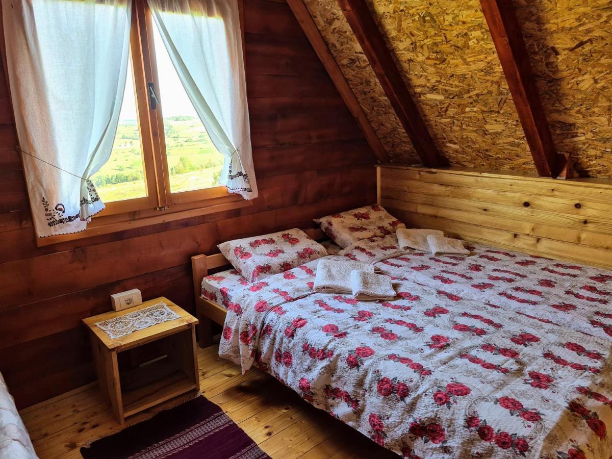 Markove Kolibe 1, Uvac,Vecaa Sjenica Extérieur photo